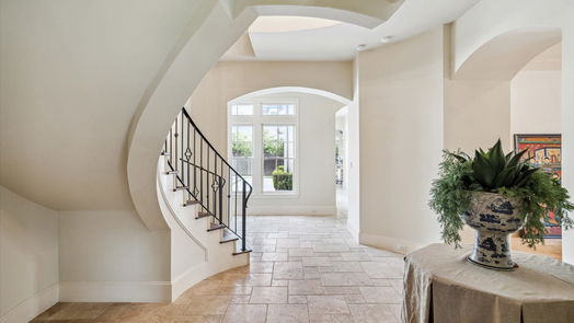 Houston 2-story, 5-bed 4711 Devon Street-idx