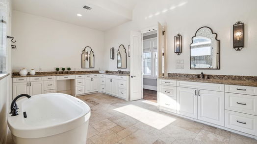 Houston 2-story, 5-bed 4711 Devon Street-idx