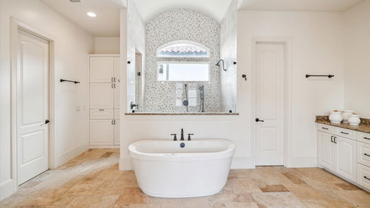 Houston 2-story, 5-bed 4711 Devon Street-idx