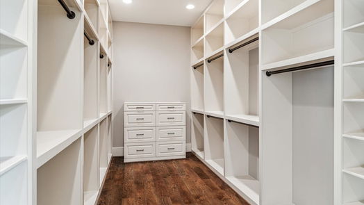 Houston 2-story, 5-bed 4711 Devon Street-idx