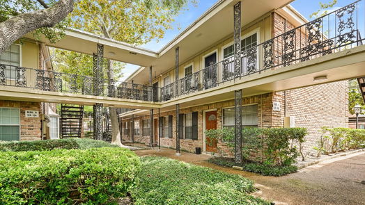 Houston 1-story, 1-bed 3224 Timmons Lane 108-idx