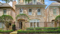 River Oaks Court-2