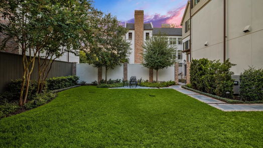 Houston 3-story, 4-bed 64 Audubon Hollow Lane-idx