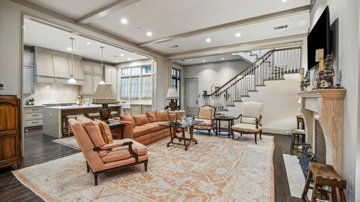 Houston 3-story, 4-bed 64 Audubon Hollow Lane-idx