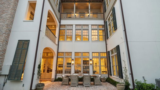 Houston 3-story, 3-bed 56 Audubon Hollow Lane-idx