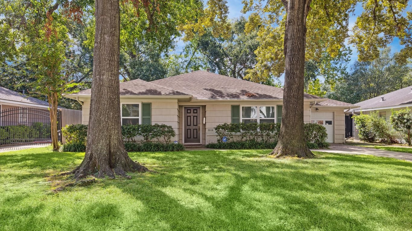 Houston 1-story, 3-bed 3919 W Main Street-idx