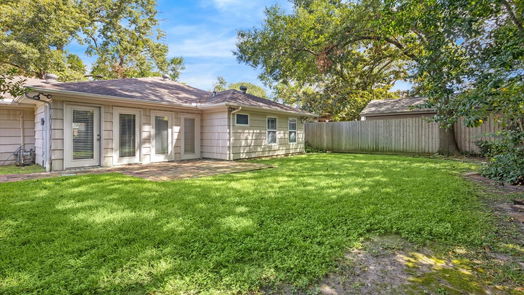 Houston 1-story, 3-bed 3919 W Main Street-idx