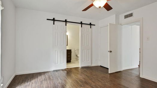 Houston 1-story, 1-bed 3400 Timmons Lane 30-idx