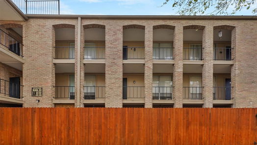 Houston 1-story, 1-bed 4643 Wild Indigo 414-idx