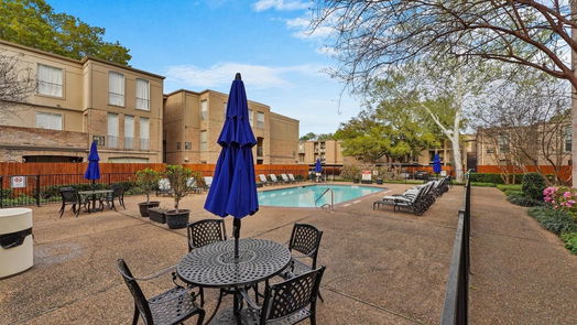 Houston 1-story, 1-bed 4643 Wild Indigo 414-idx