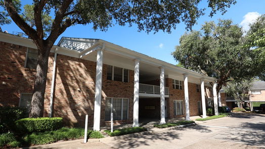 Houston 1-story, 2-bed 4040 San Felipe Street 261-idx