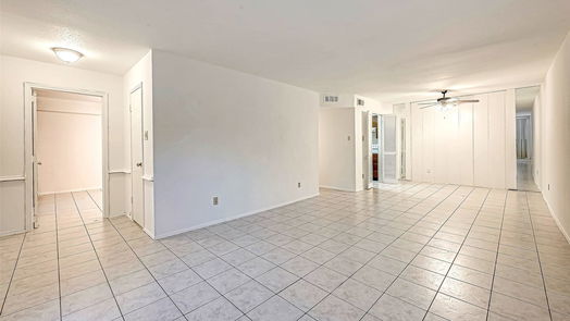 Houston null-story, 1-bed 4627 Wild Indigo Street 592-idx
