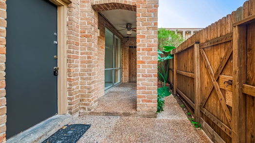 Houston null-story, 1-bed 4627 Wild Indigo Street 592-idx