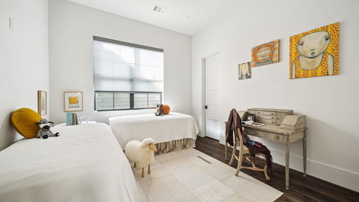 Houston 2-story, 5-bed 4706 Devon Street-idx