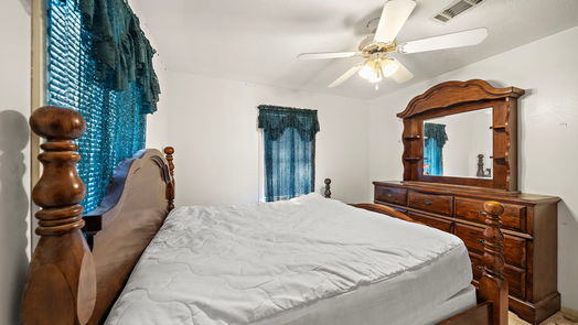 Houston 1-story, 3-bed 7823 Flintridge Drive-idx