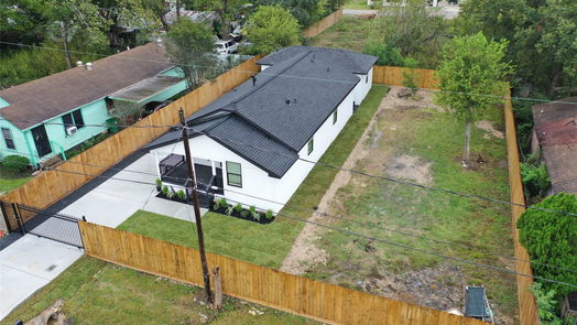 Houston 1-story, 4-bed 8118 Filltop Street-idx