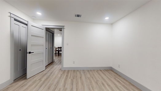 Houston 1-story, 4-bed 8118 Filltop Street-idx