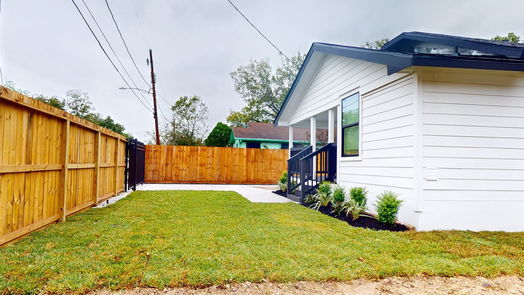 Houston 1-story, 4-bed 8118 Filltop Street-idx