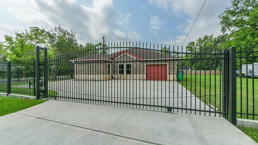 Houston 1-story, 4-bed 7450 Springdale Street-idx