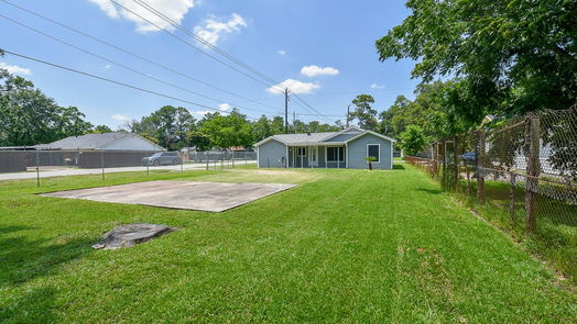 Houston 1-story, 3-bed 7502 Fawnridge Drive-idx