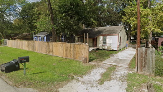 Houston 1-story, 2-bed 6911 Finch Street-idx