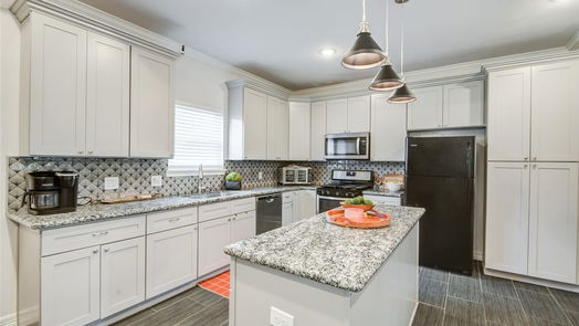 Houston 1-story, 3-bed 7801 Dewitt Road-idx