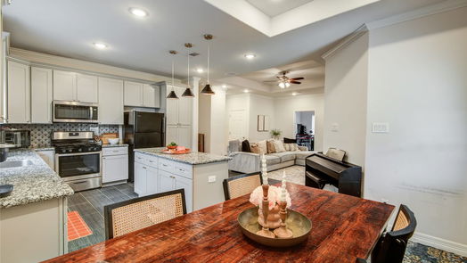 Houston 1-story, 3-bed 7801 Dewitt Road-idx