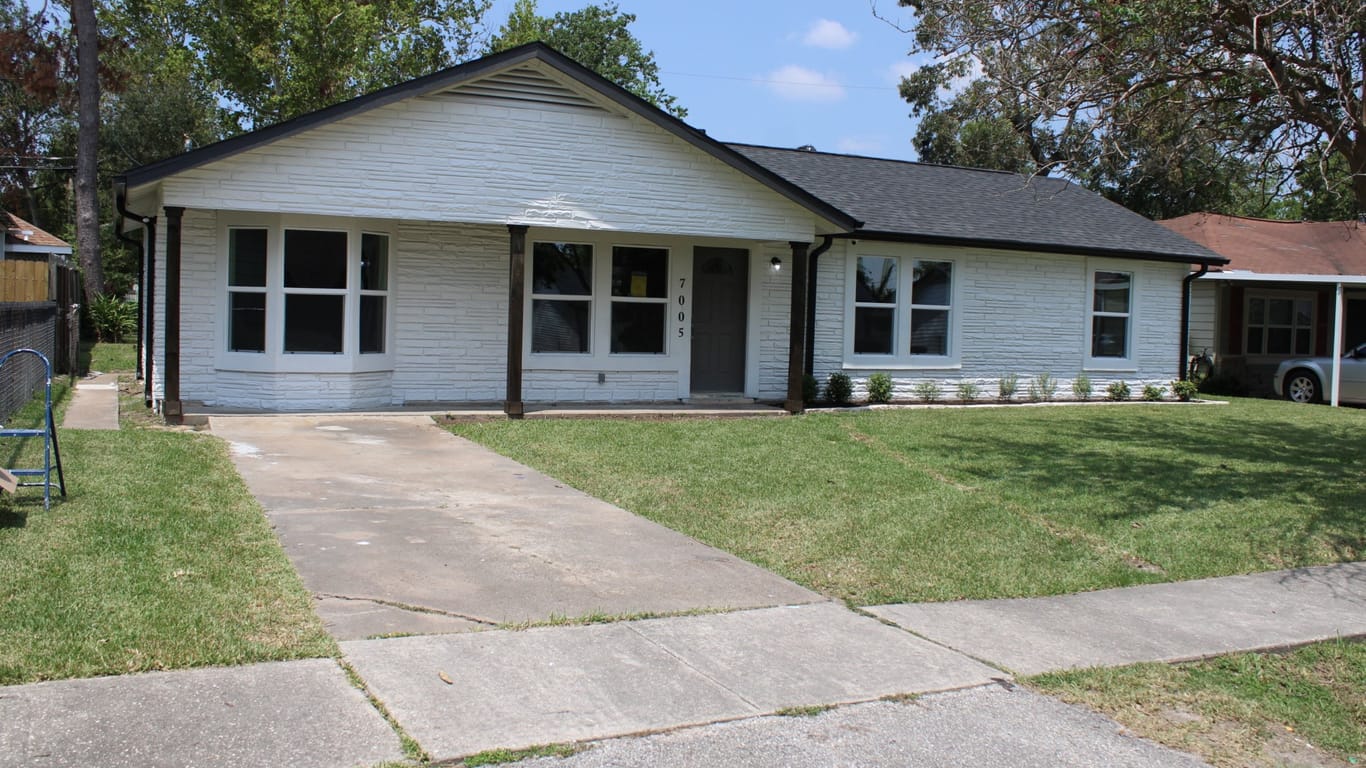 Houston 1-story, 4-bed 7005 Peyton Street-idx