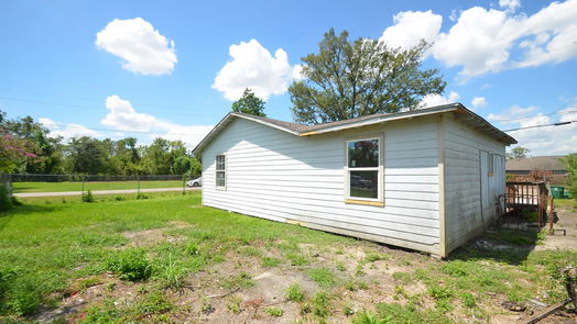 Houston 1-story, 4-bed 8201 Kenton Street-idx