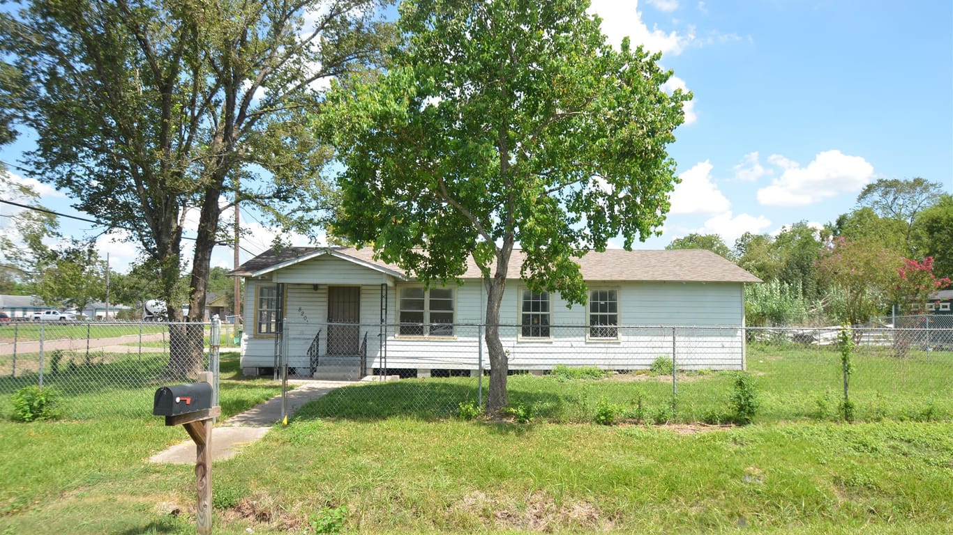 Houston 1-story, 4-bed 8201 Kenton Street-idx