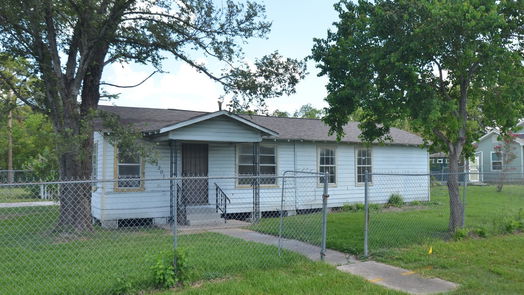 Houston 1-story, 4-bed 8201 Kenton Street-idx