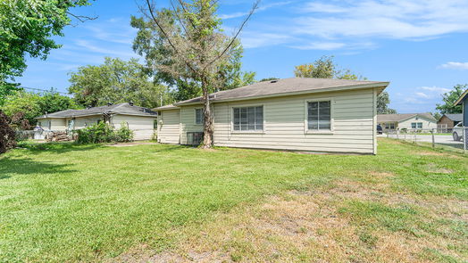 Houston 1-story, 3-bed 7546 W Knoll Street-idx