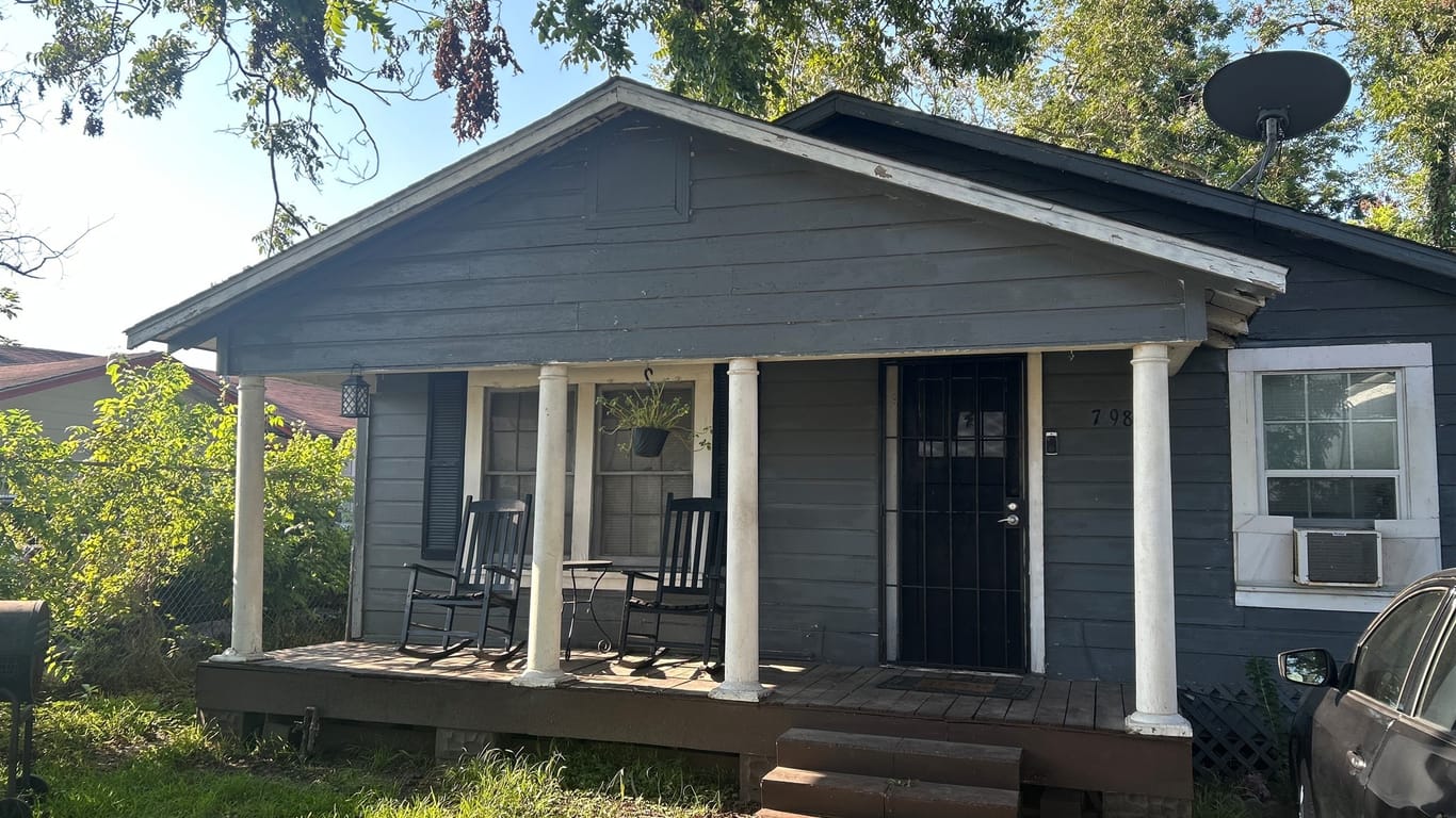 Houston 1-story, 2-bed 7988 Joy Street-idx