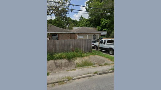 Houston 1-story, 3-bed 8169 Linda Vista Road-idx