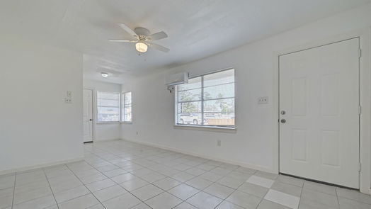 Houston 1-story, 2-bed 7818 Oak Knoll Lane-idx