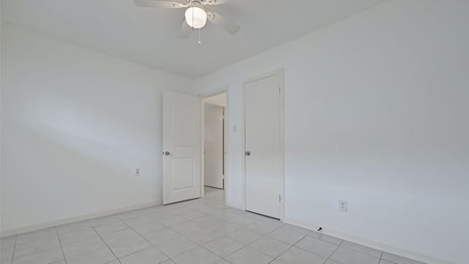 Houston 1-story, 2-bed 7818 Oak Knoll Lane-idx