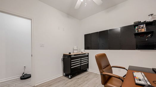 Houston null-story, 6-bed 7980 Ethel Street A/B-idx