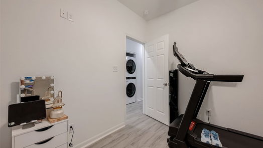 Houston null-story, 6-bed 7980 Ethel Street A/B-idx