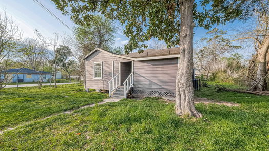 Houston 1-story, 3-bed 7301 Bywood Street-idx