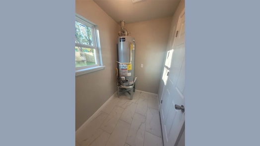 Houston 1-story, 3-bed 1730 Chazen Drive-idx