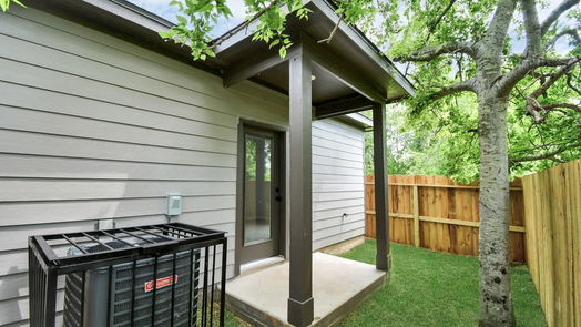 Houston 1-story, 3-bed 9810 & 9812 Nedwald Street-idx