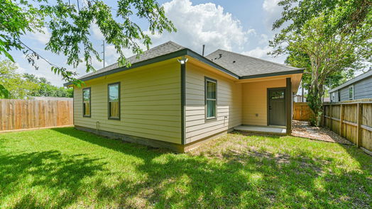 Houston 1-story, 3-bed 323 Tite Street-idx