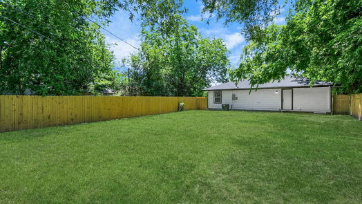 Houston 1-story, 3-bed 10633 Lane Street-idx