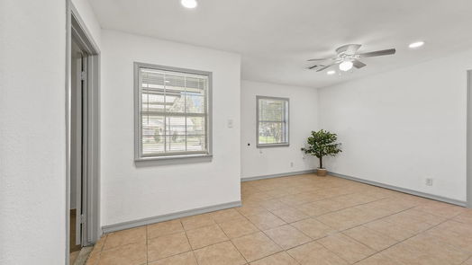 Houston 1-story, 4-bed 8766 Othello Street-idx