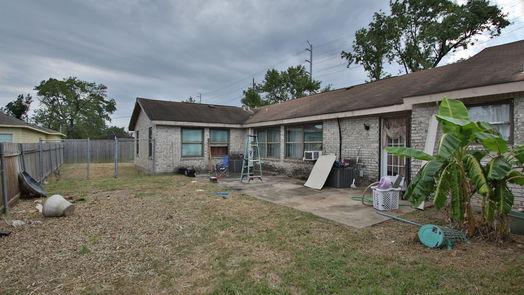 Houston 1-story, 4-bed 1718 Fidelity Street-idx