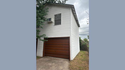 Houston 1-story, 3-bed 10713 Burman Street-idx