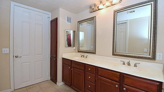 Houston null-story, 1-bed 7575 Kirby Drive 1208-idx