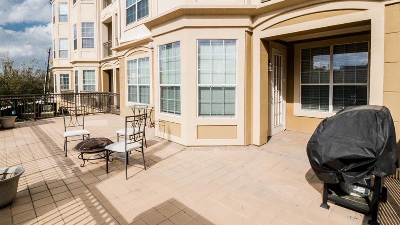 Houston null-story, 1-bed 7575 Kirby Drive 1208-idx