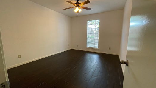 Houston 1-story, 1-bed 2400 N Braeswood Boulevard 132-idx