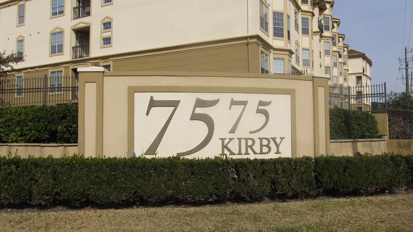 Houston null-story, 2-bed 7575 Kirby Drive 3202-idx